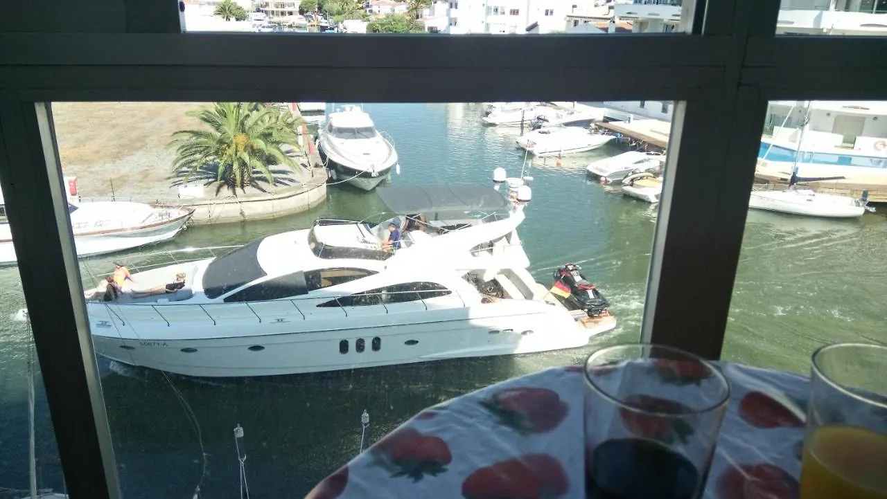 Vidabrava Roses Nautic, Estudio Loft A 300 M De La Playa,Vistas Espectaculares Appartement
