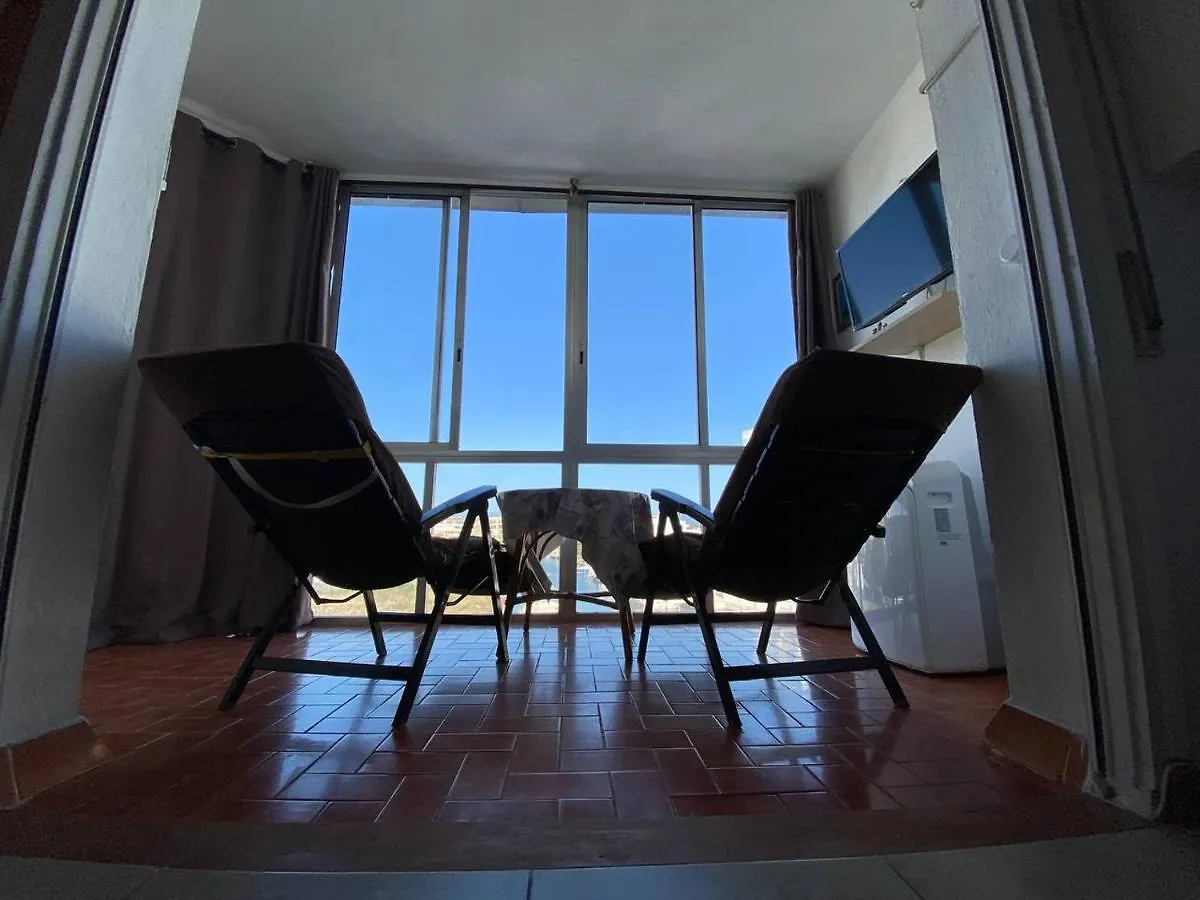アパート Vidabrava Roses Nautic, Estudio Loft A 300 M De La Playa,Vistas Espectaculares スペイン